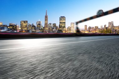 asfalt yol ile cityscape modern şehir