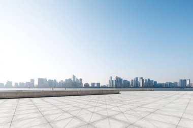 boş mermer zemin ile cityscape 