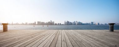 boş mermer zemin ile cityscape 