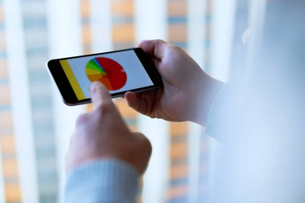 Teléfono móvil con bolsa — Foto de Stock