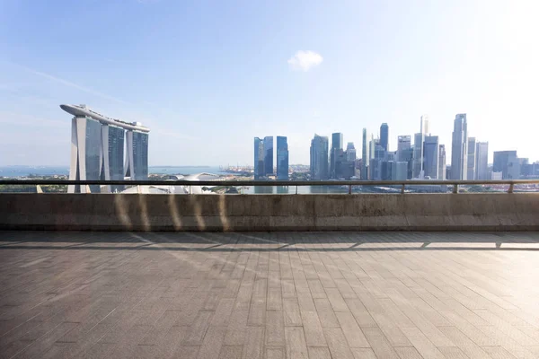 Empty marble floor with cityscape — Stock Photo, Image