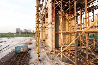 Çelik Yapı İnşaat alanı içinde