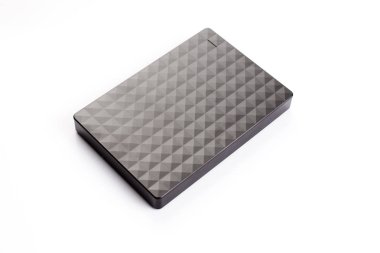 Beyaz arka plan üzerinde izole sabit disk