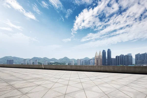 Emtpy marble floor with cityscape of chongqing — Stock Photo, Image