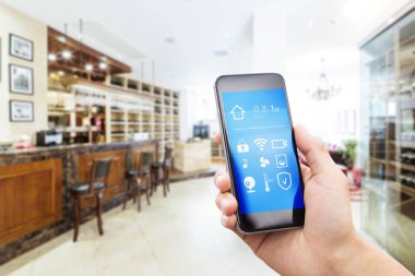 hareket eden telefon içinde modern şarap mahzeni