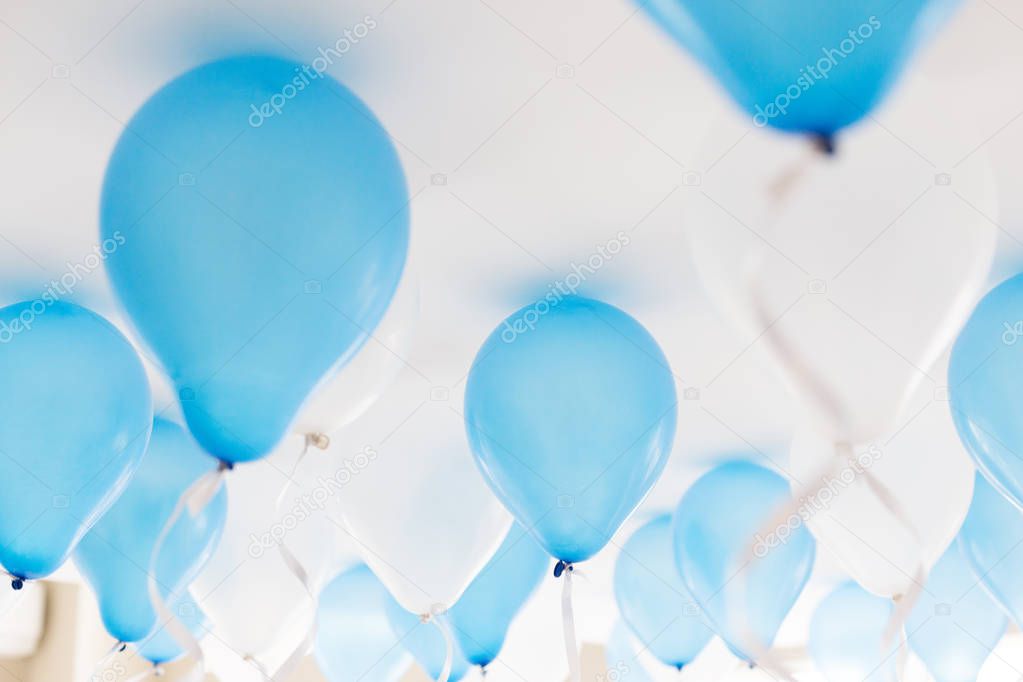 blue balloons in birthday party