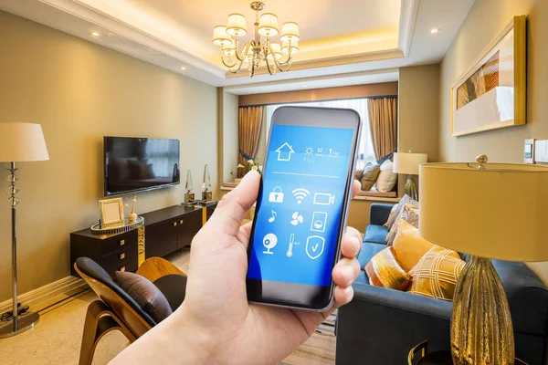 Smartphone Com Casa Inteligente Sala Estar Moderna — Fotografia de Stock