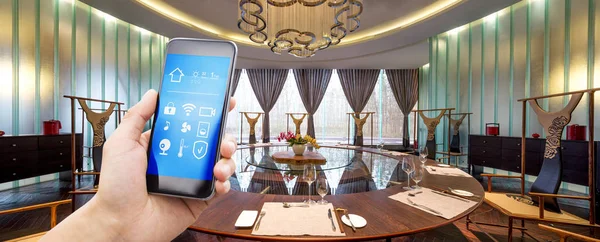 Smartphone Met Slimme Huis Moderne Eetkamer — Stockfoto