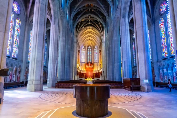 Historic Grace Cathedral interior in San Francisco — Stock Photo, Image