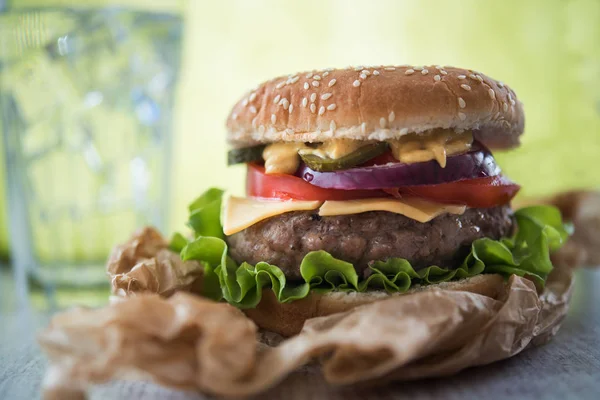 Delicious american burger — Stock Photo, Image