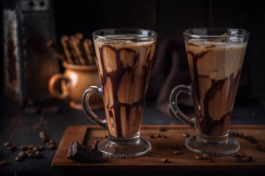 ahşap zemin buzlu kahve