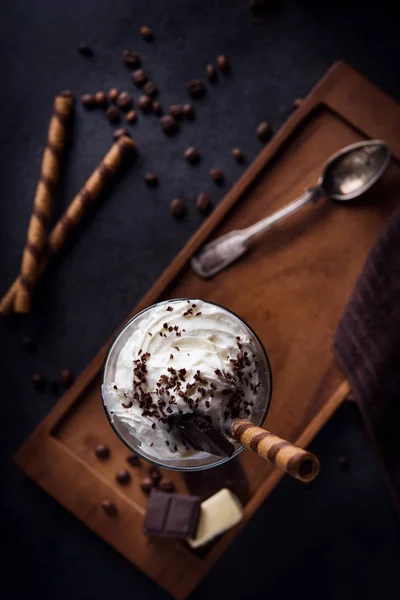 아이스 커피 나무 배경 — 스톡 사진