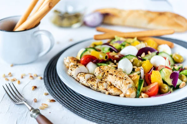 Dieta Salada Mediterrânea Saudável Imagens De Bancos De Imagens Sem Royalties