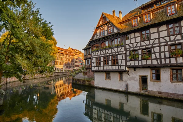 Casas de meia-madeira em Estrasburgo — Fotografia de Stock