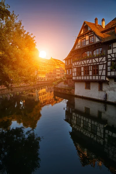 Renkli Strasbourg günbatımı — Stok fotoğraf