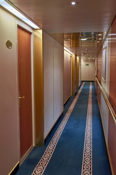 Hotel or Ship Corridor with doors to rooms — Stock Photo, Image