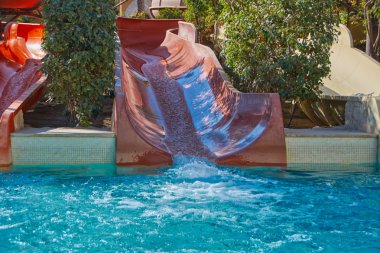 su kaydırağı aqua Park