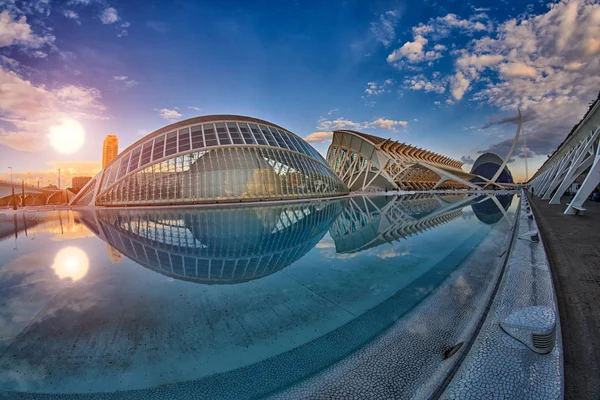 Panoráma a város & Bölcsészettudományi komplex, Valencia — Stock Fotó