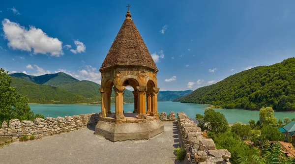 Castillo de Ananuri de Georgia —  Fotos de Stock