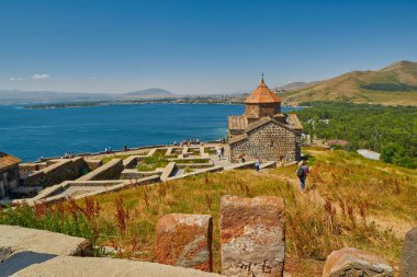 Sevanavank Manastırı Ermenistan'daki Sevan Gölü