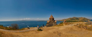 Sevanavank Manastırı, Ermenistan - 02 Ağustos 2017: ünlü Sevanavan