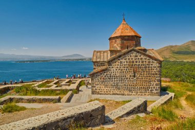 Sevanavank Manastırı Ermenistan'daki Sevan Gölü