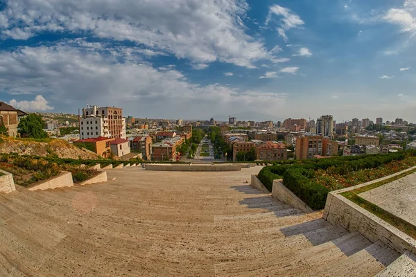 예레반에서 캐스케이드 계단 — 스톡 사진