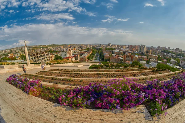 Cascade σκάλα για: Ερεβάν — Φωτογραφία Αρχείου