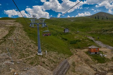 Goderdzi, Gürcistan - 08 Ağustos 2017: yeni inşa edilen modern teleferik