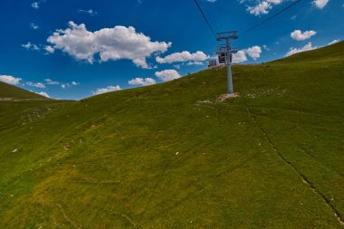 Hava teleferik yüksek dağlarda 