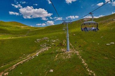 Goderdzi, Acara bölgesinde, Gürcistan - 08 Ağustos 2017: yeni teleferik 