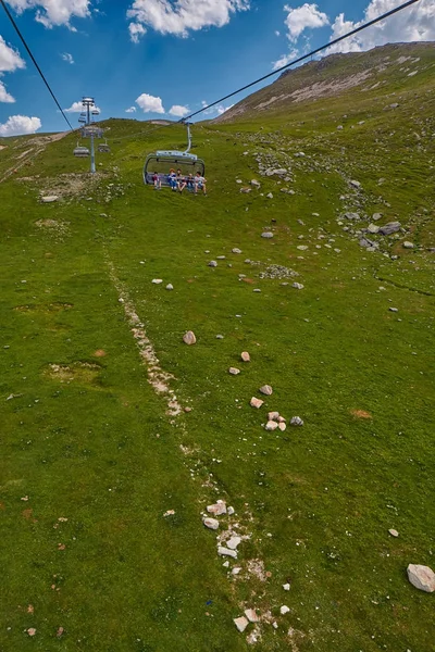 Goderdzi, adjara region, georgien - 08 august 2017: neue seilbahn — Stockfoto