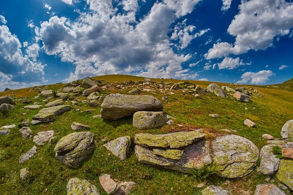 Paisaje de montaña abstracto a gran altitud — Foto de Stock