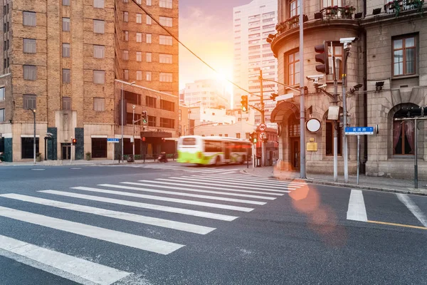 Oud shanghai in de zonsondergang — Stockfoto