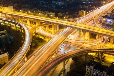 gece şehir otoyol gelmek