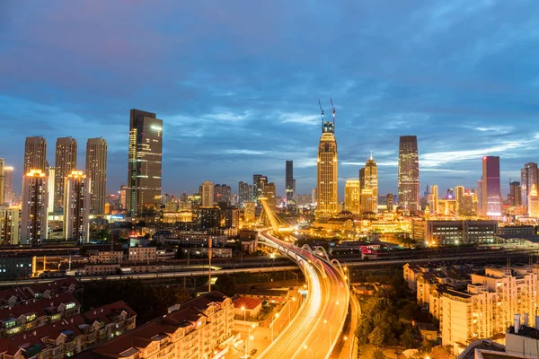 Tianjin gece sahneleri