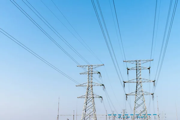 Pylon přenos elektřiny — Stock fotografie