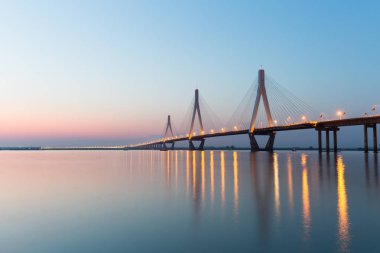 Askılı Köprüsü'nün üç dikmesi