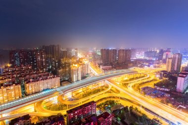 Wuhan Üstgeçit geceleri
