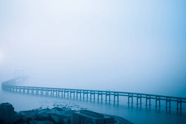 Dalian deniz Köprü çapraz — Stok fotoğraf