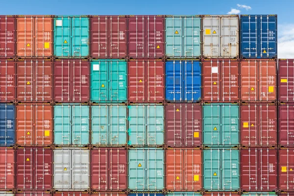 Verzendkosten containers closeup — Stockfoto