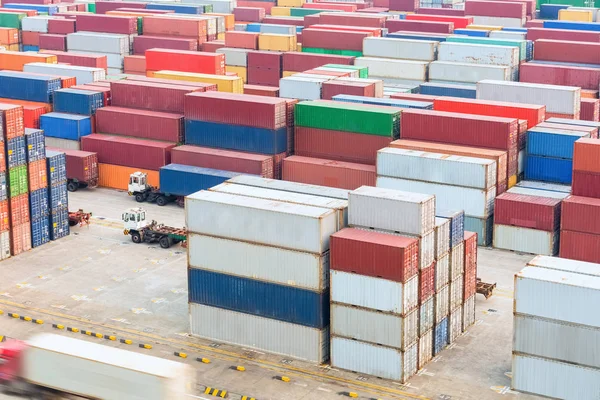 Container cargo terminal closeup — Stockfoto