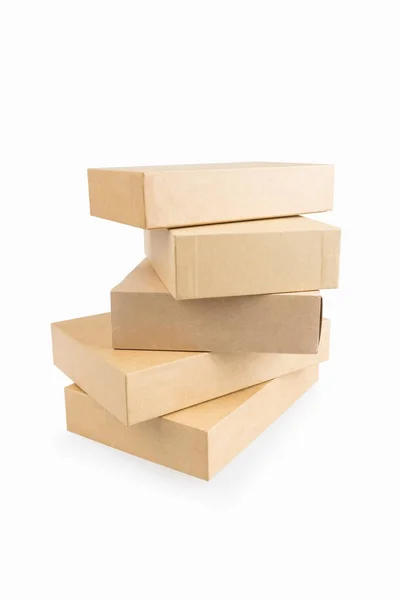 Některé papírové krabice kraft, samostatný — Stock fotografie