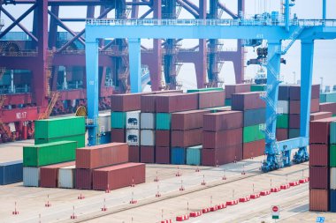Konteyner terminal portre