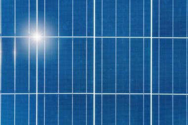 Güneş enerjisi paneli portre