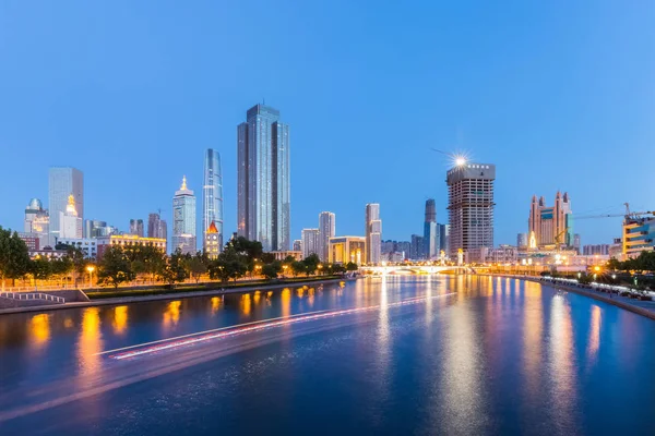 Panoráma města Tianjin noční scény — Stock fotografie