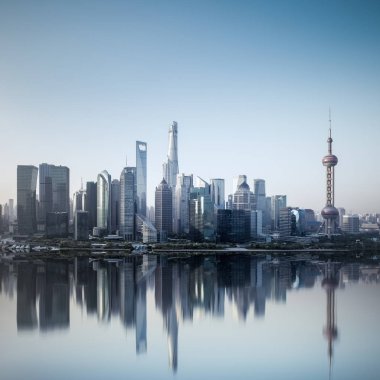 yansıması ile sabah manzarası shanghai