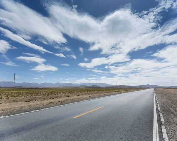 Desert Steppe Highway Road Background Qinghai Province China — Stock Photo, Image