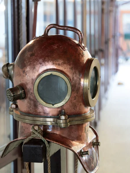 Copper Helmet Deep Sea Suit Production Dives Water — Stock Photo, Image