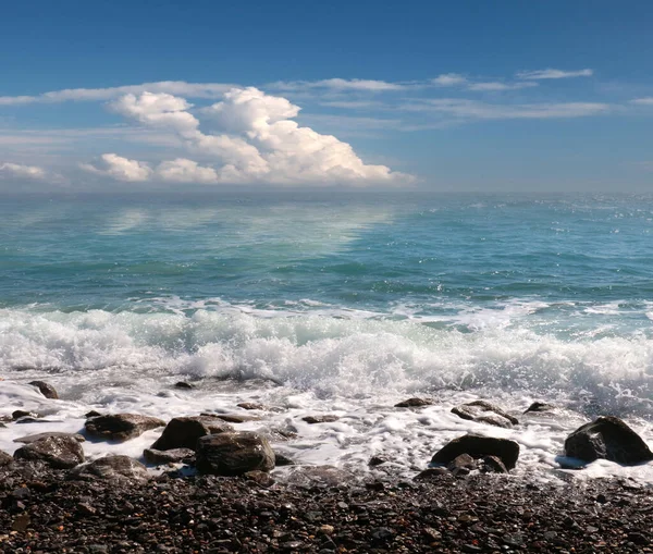 Strand Mit Kieselstrand Zum Entspannen — Stockfoto